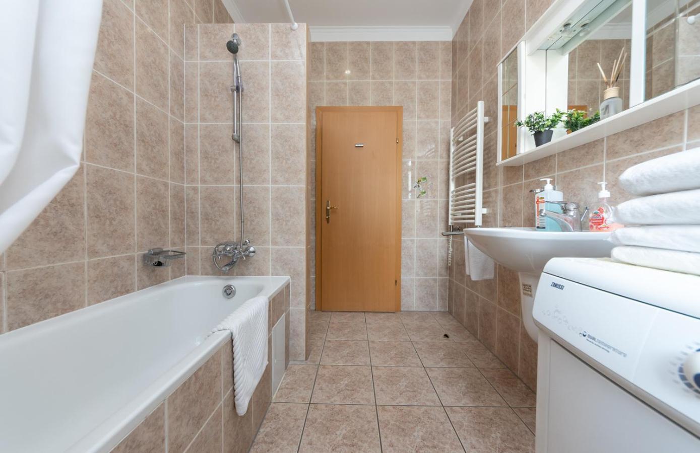 Mini-Hotel Guest Residence Κίεβο Εξωτερικό φωτογραφία